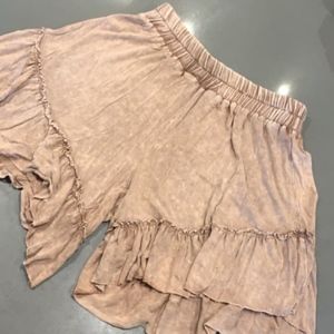 Flowy brown/tan shorts
